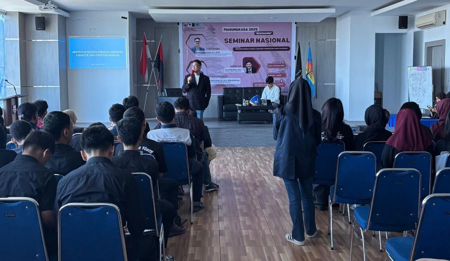 Teguh Iswara Dorong Arsitektur Berbasis Kearifan Lokal